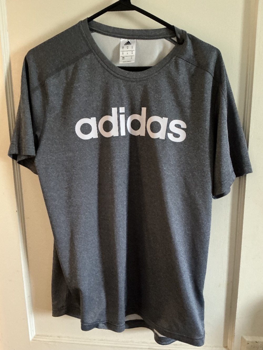 Adidas tshirt